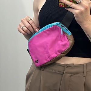 Lululemon Everywhere Belt Bag in Pink/Blue